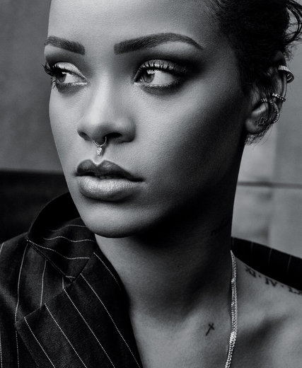 Rihanna fotoğrafları!